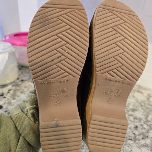 LIKE NEW Women's Dansko Bel Oiled Brown Leather Clogs Mule Slip On Size 39 - Picture 6 of 7